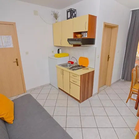 Jandrok Apartment Pirovac