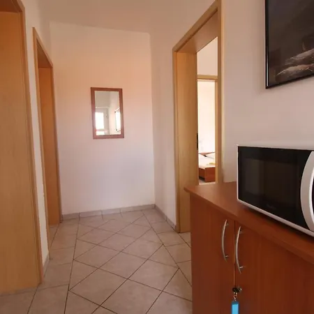 Apartment Jandrok *