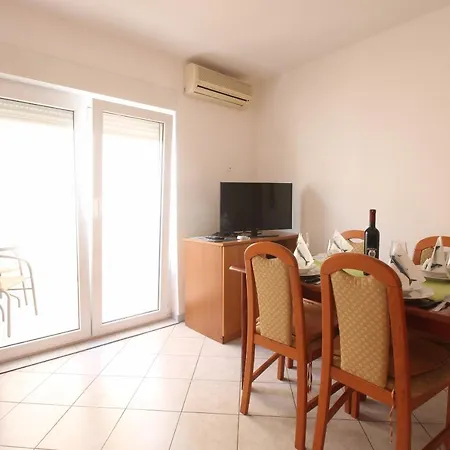Apartment Jandrok